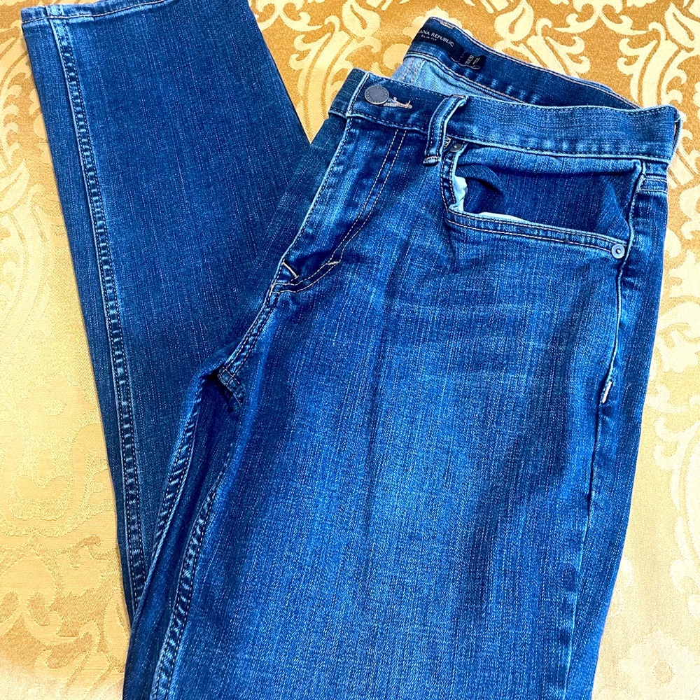 Lighter wash, slim fit denim